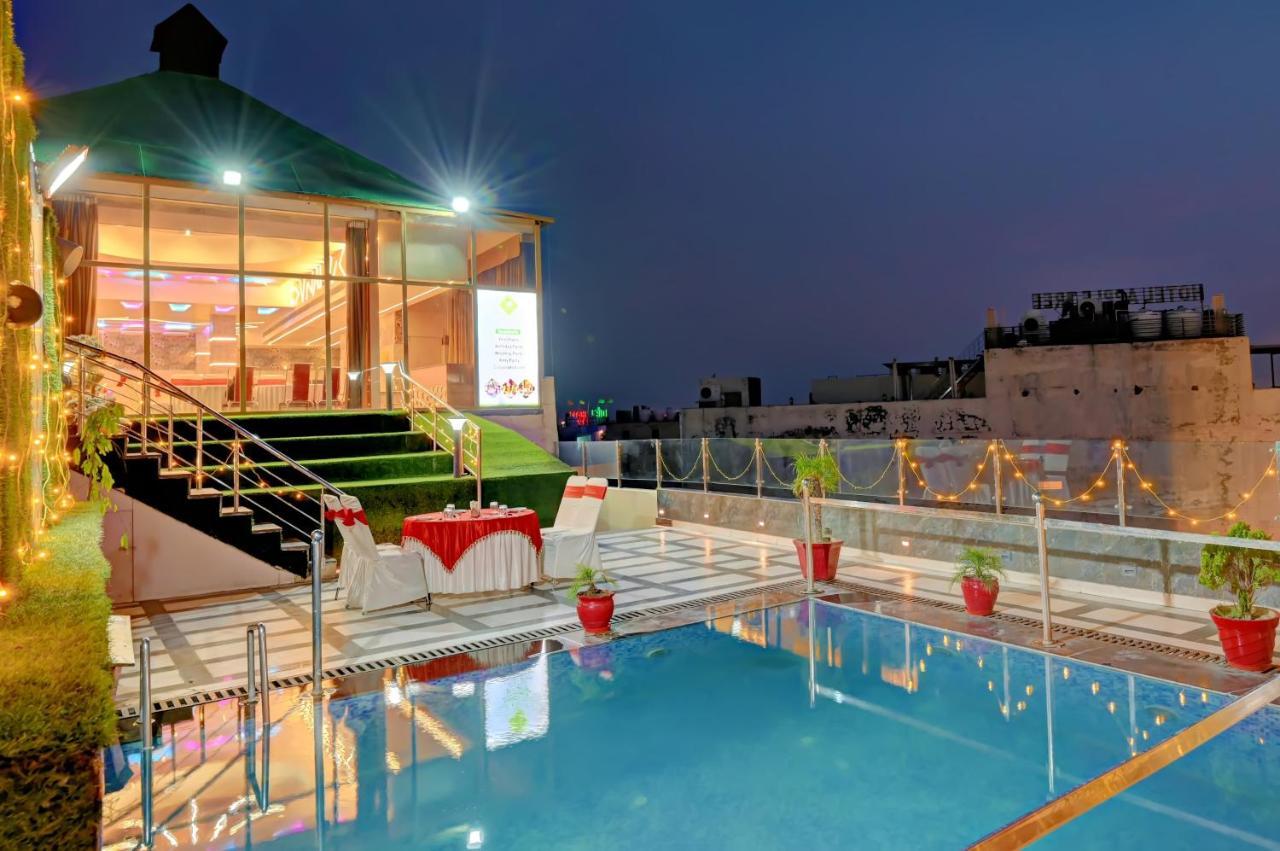 Hotel Sallow Royal Suites Amritsar Exterior photo